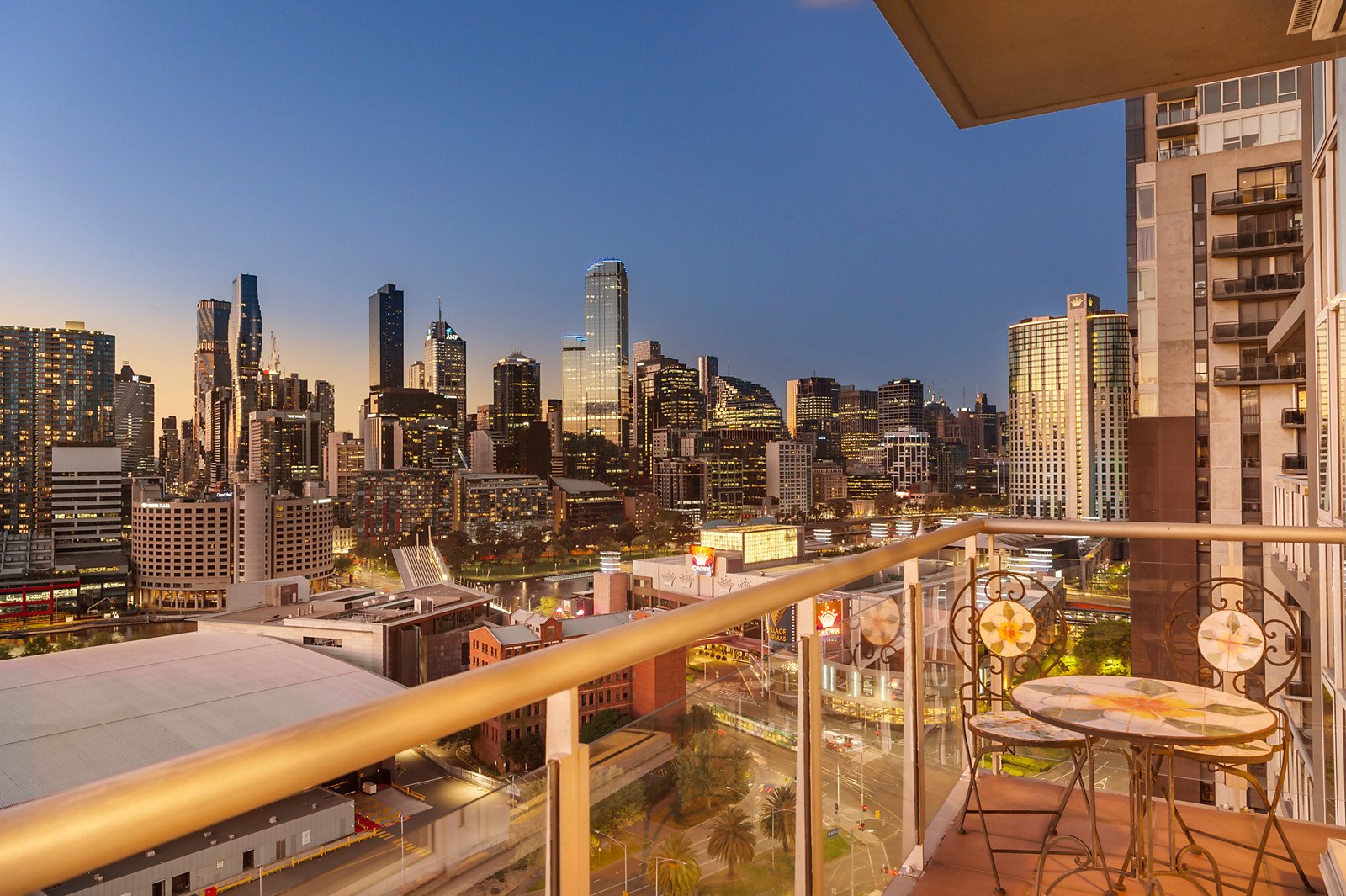 207/79 Whiteman Street, Southbank, VIC