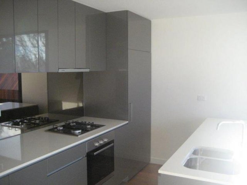 Gallery: 207/88 Dow Street