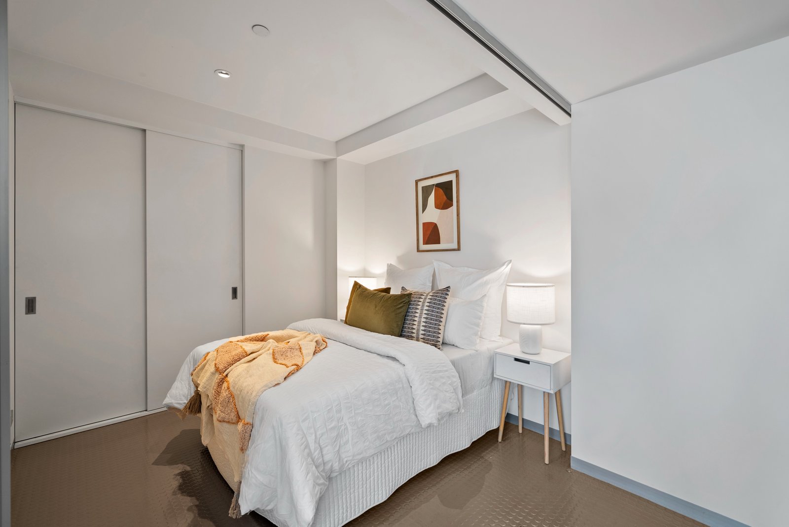 Gallery: 207/9 Commercial Road