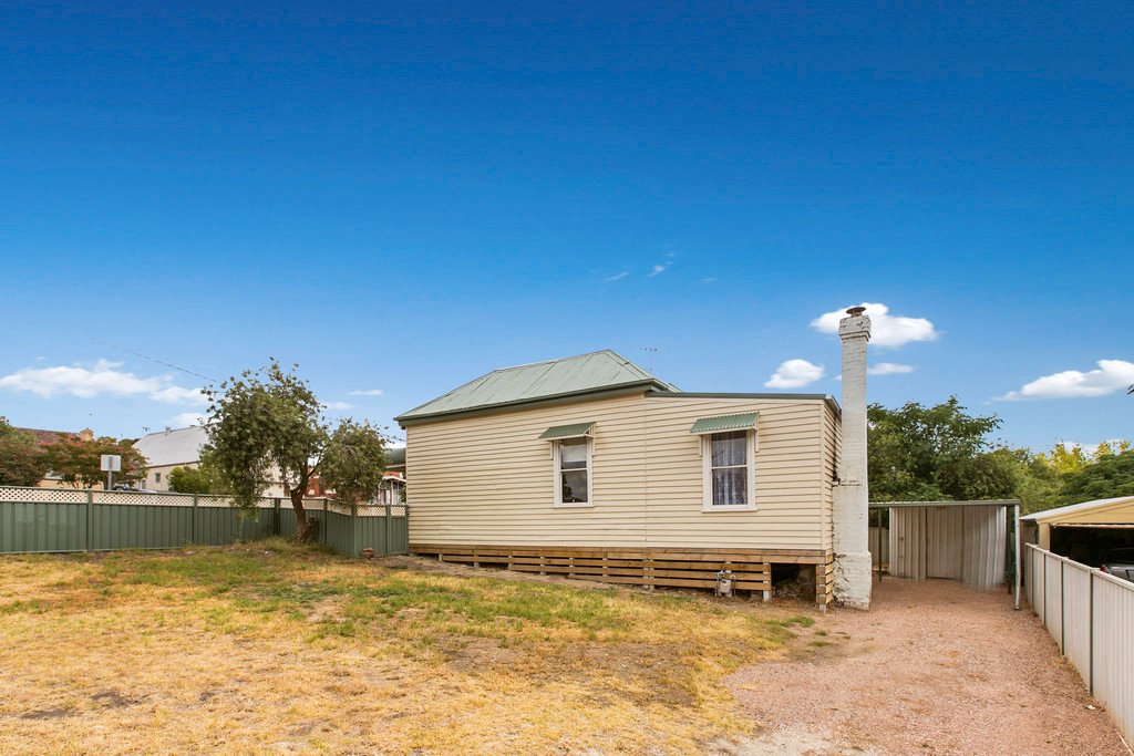 208 Arnold Street BENDIGO 6