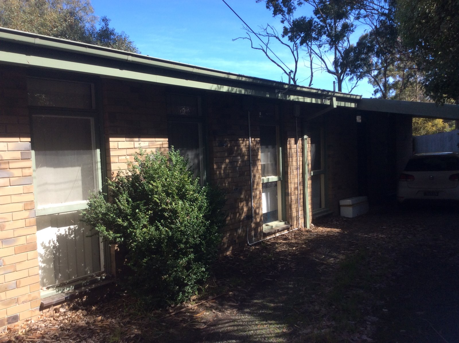 208 Eddy Avenue MOUNT HELEN 5