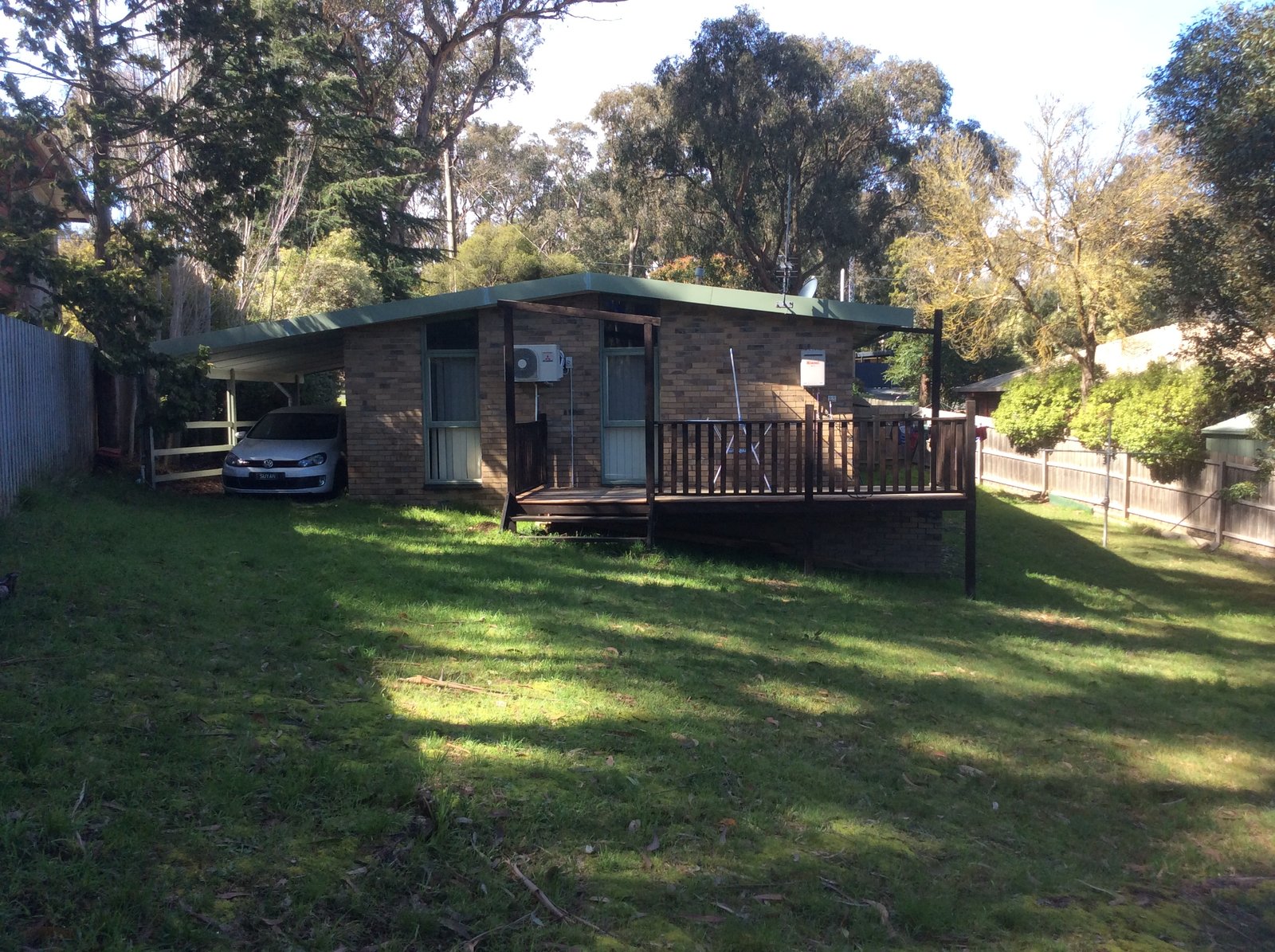 208 Eddy Avenue MOUNT HELEN 7