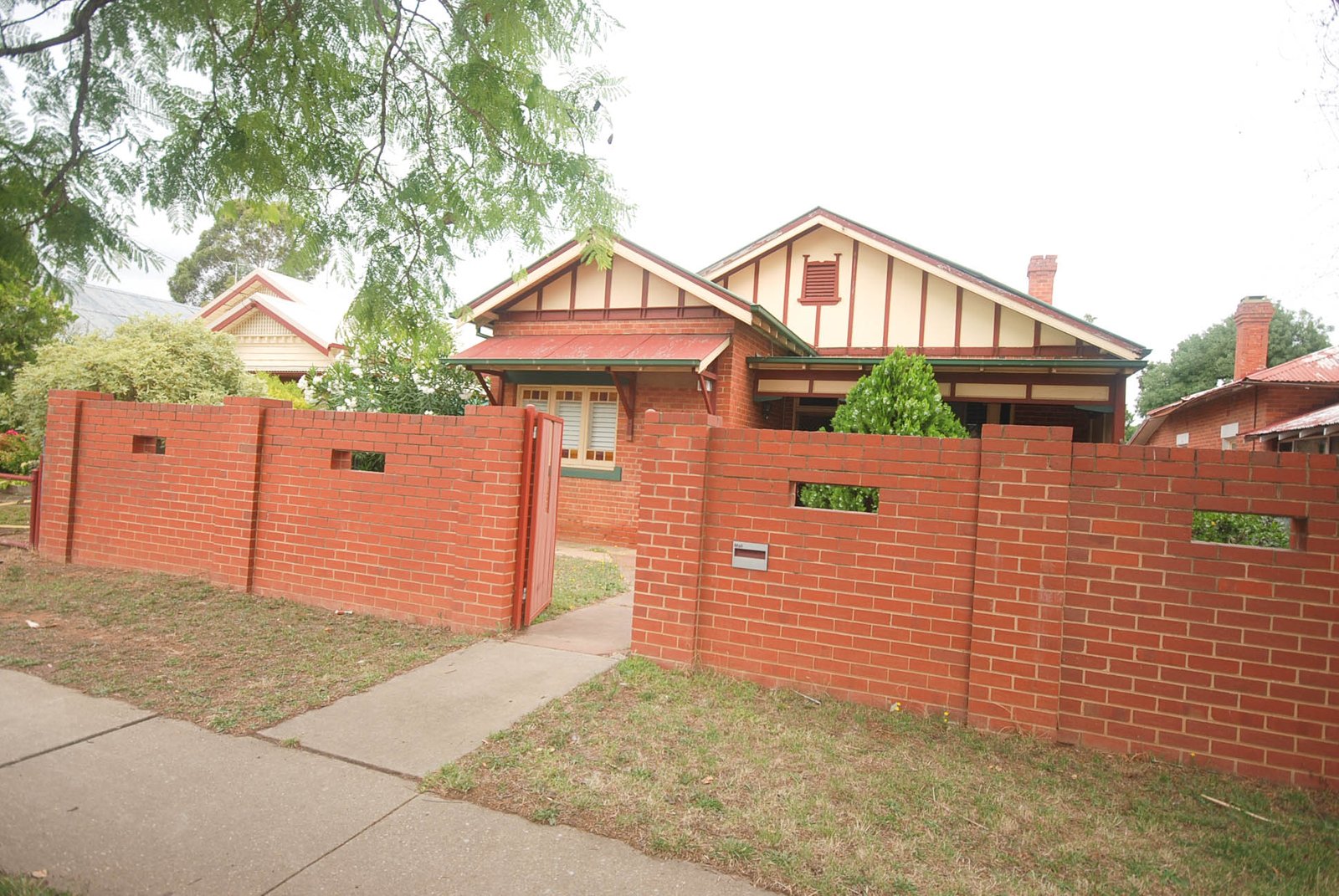 208 Edward Street WAGGA WAGGA 1