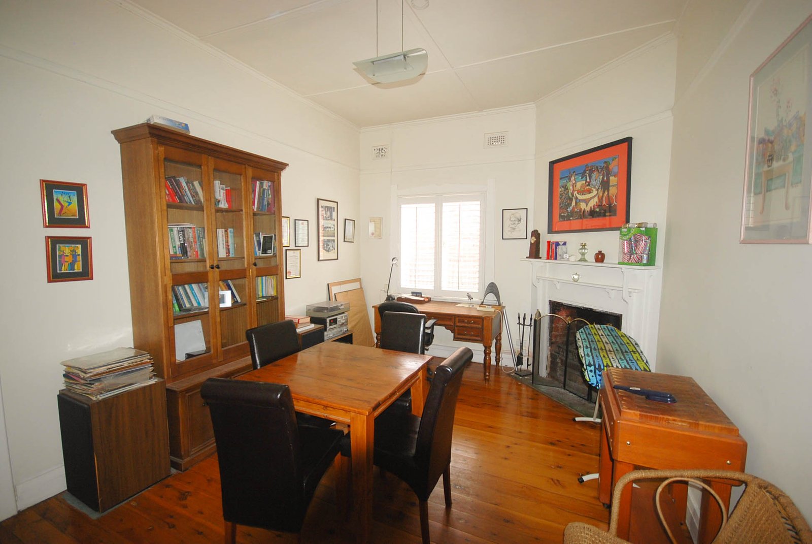 208 Edward Street WAGGA WAGGA 5