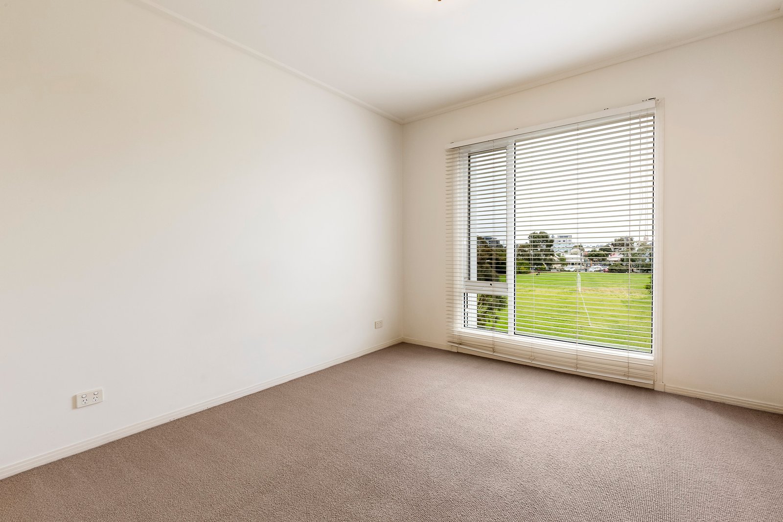 Gallery: 20/8 Graham Street