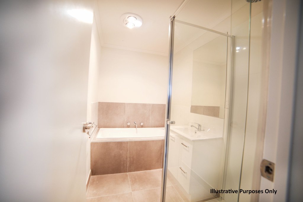 208 Kossuth Street SEBASTOPOL 6