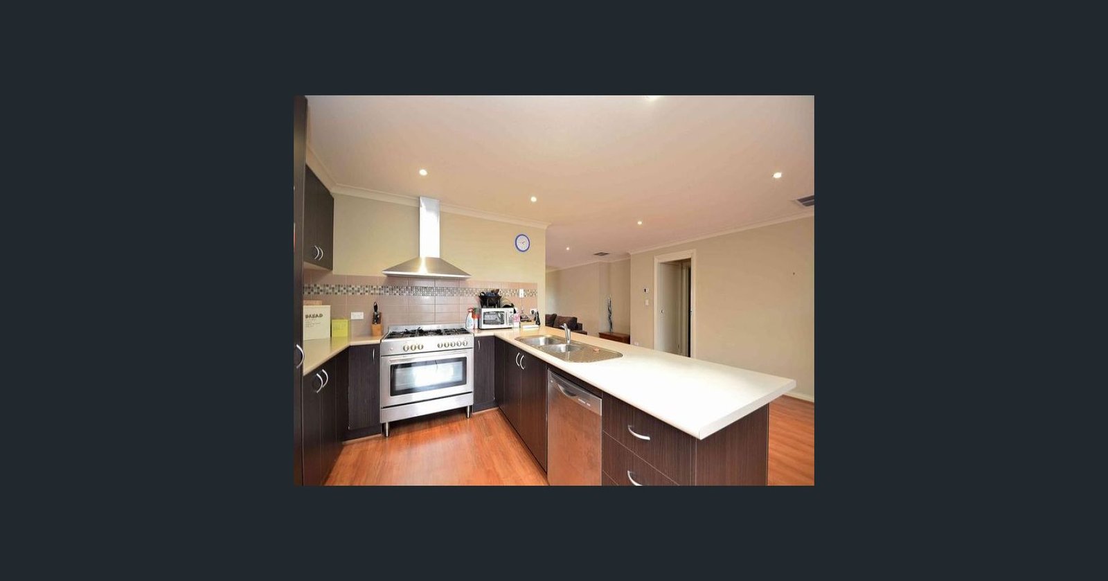 Gallery: 208 Learmonth Road