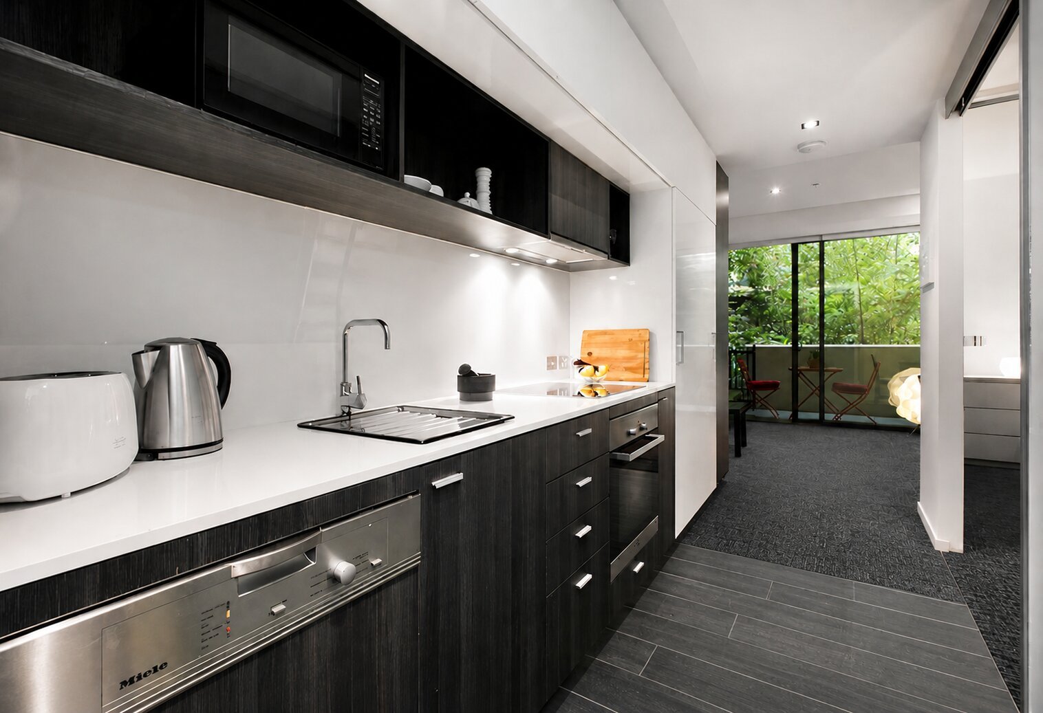 Gallery: 208/163 Fitzroy Street