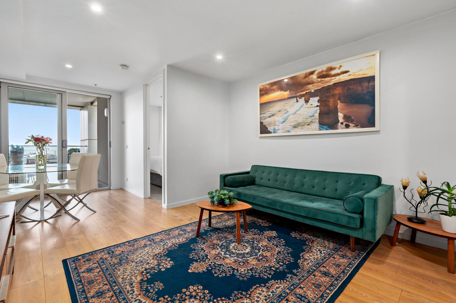Gallery: 208/195 Station Street