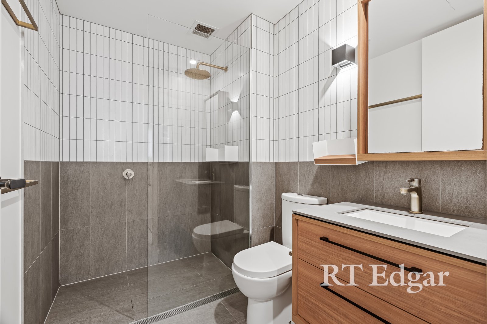 Real Estate and Property in 208/202 Beavers Road, Northcote, VIC