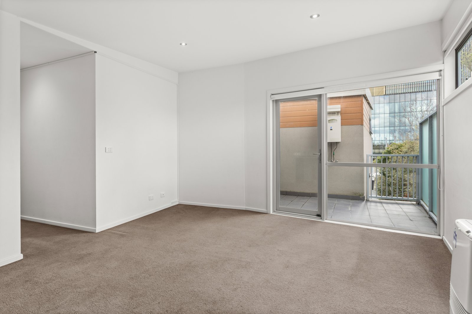 Gallery: 208/224-226 Burwood Highway