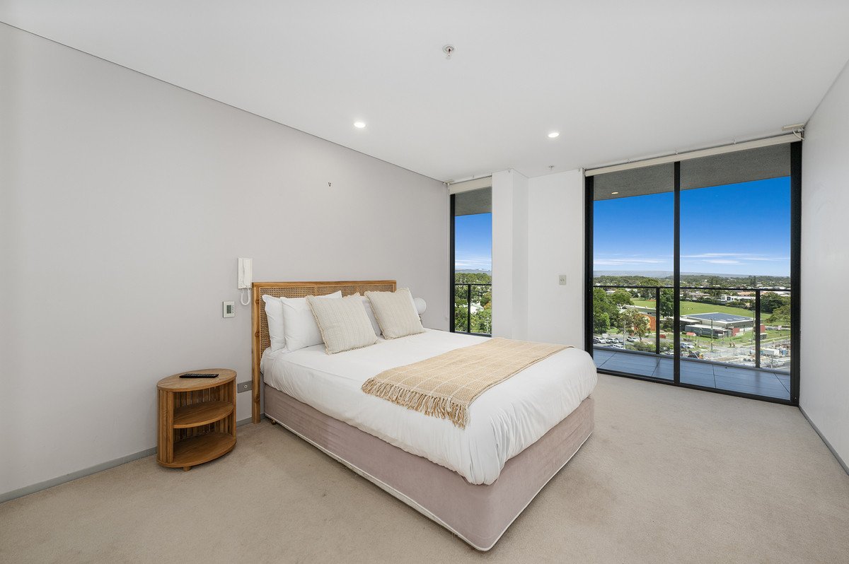 2084/2-14 The Esplanade Burleigh Heads 17