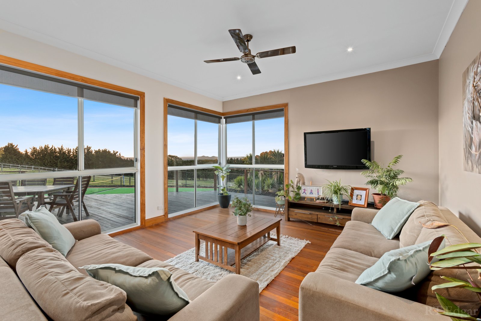 Real Estate and Property in 2087-2089 Portarlington Road, Drysdale, VIC