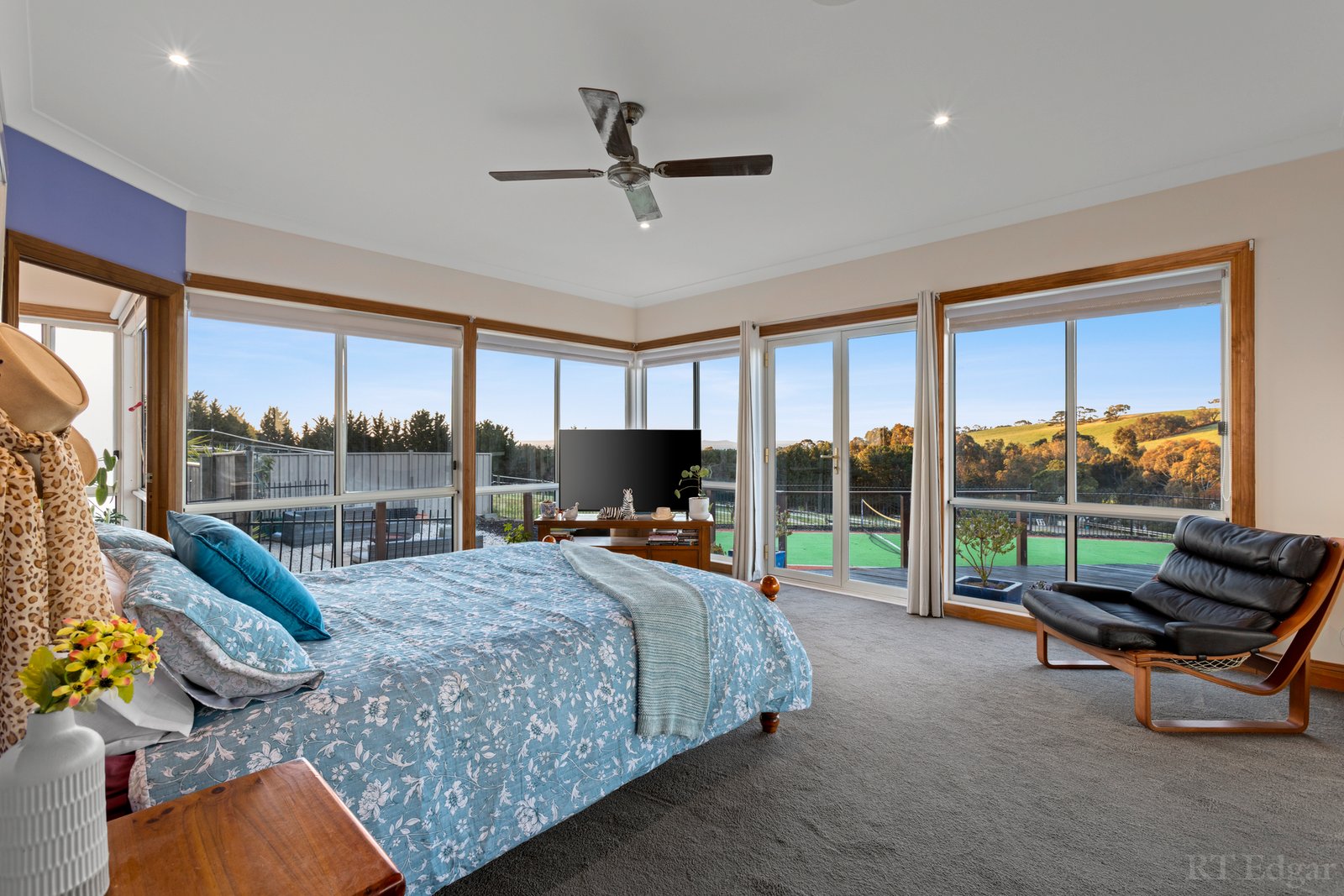 Real Estate and Property in 2087-2089 Portarlington Road, Drysdale, VIC