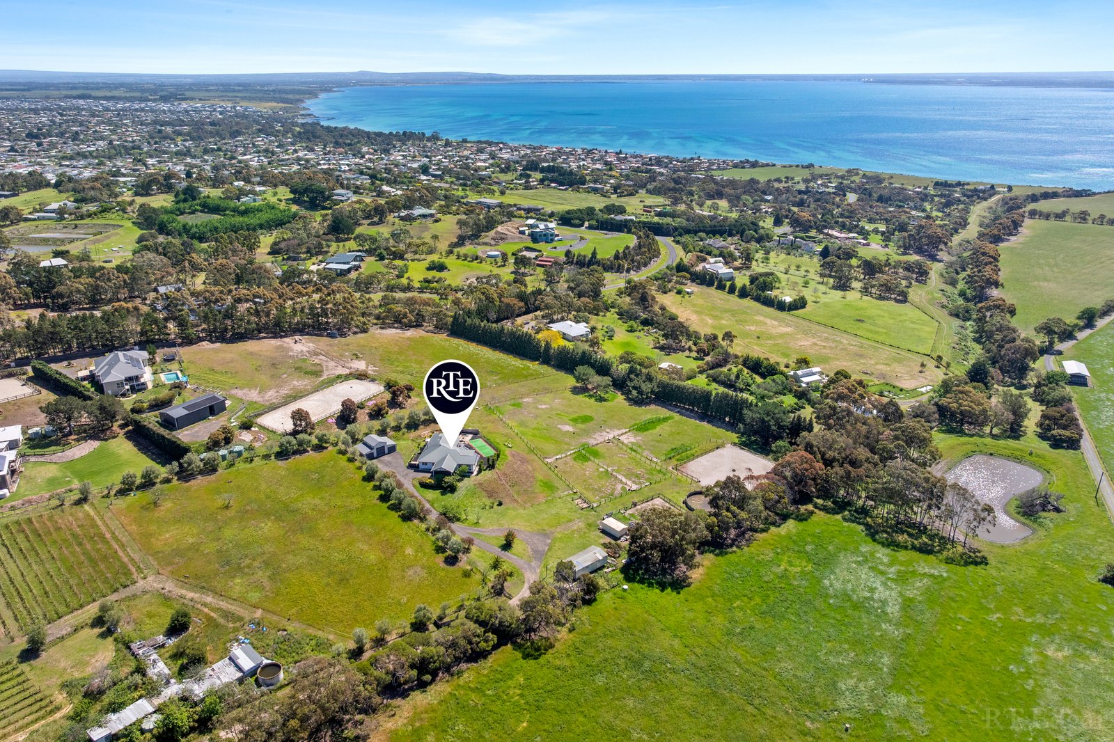 Real Estate and Property in 2087-2089 Portarlington Road, Drysdale, VIC