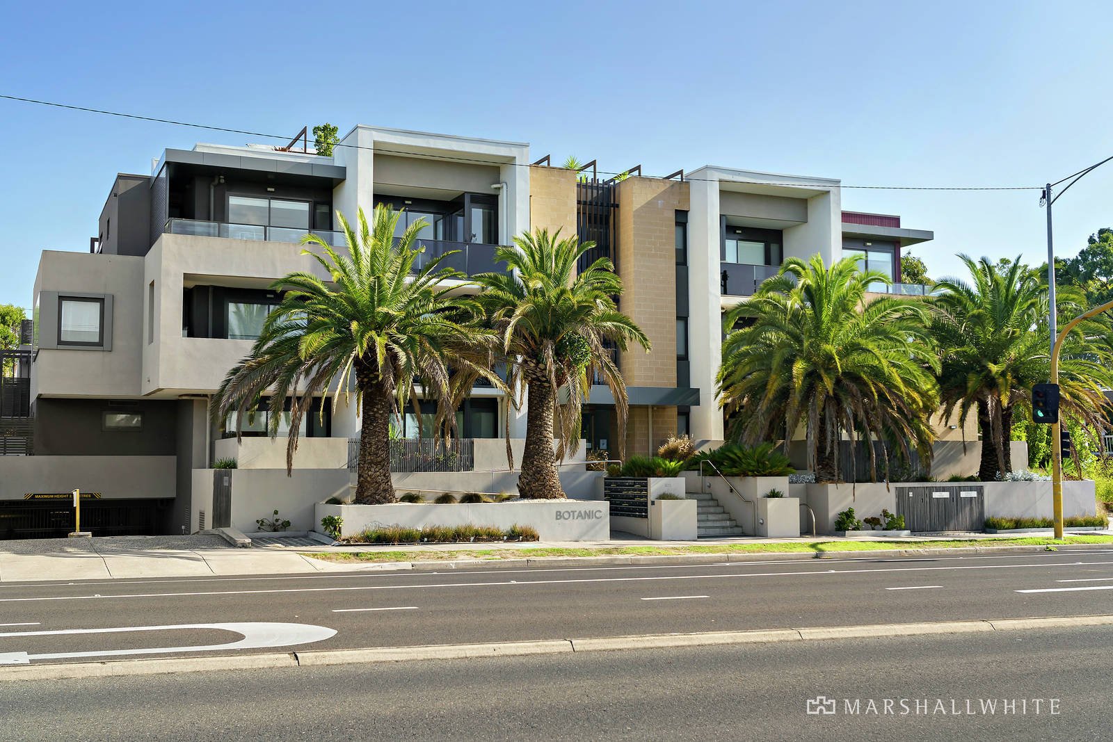 20/872 - 874 Doncaster Road, Doncaster East, VIC