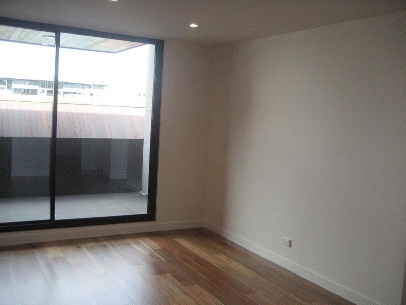 Gallery: 208/88 Dow Street