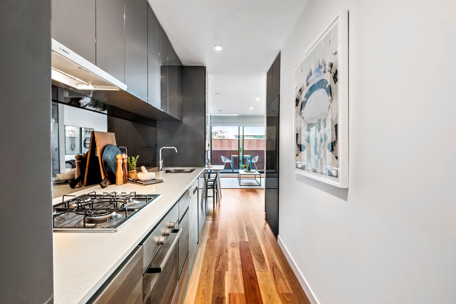 Gallery: 208/88 Dow Street