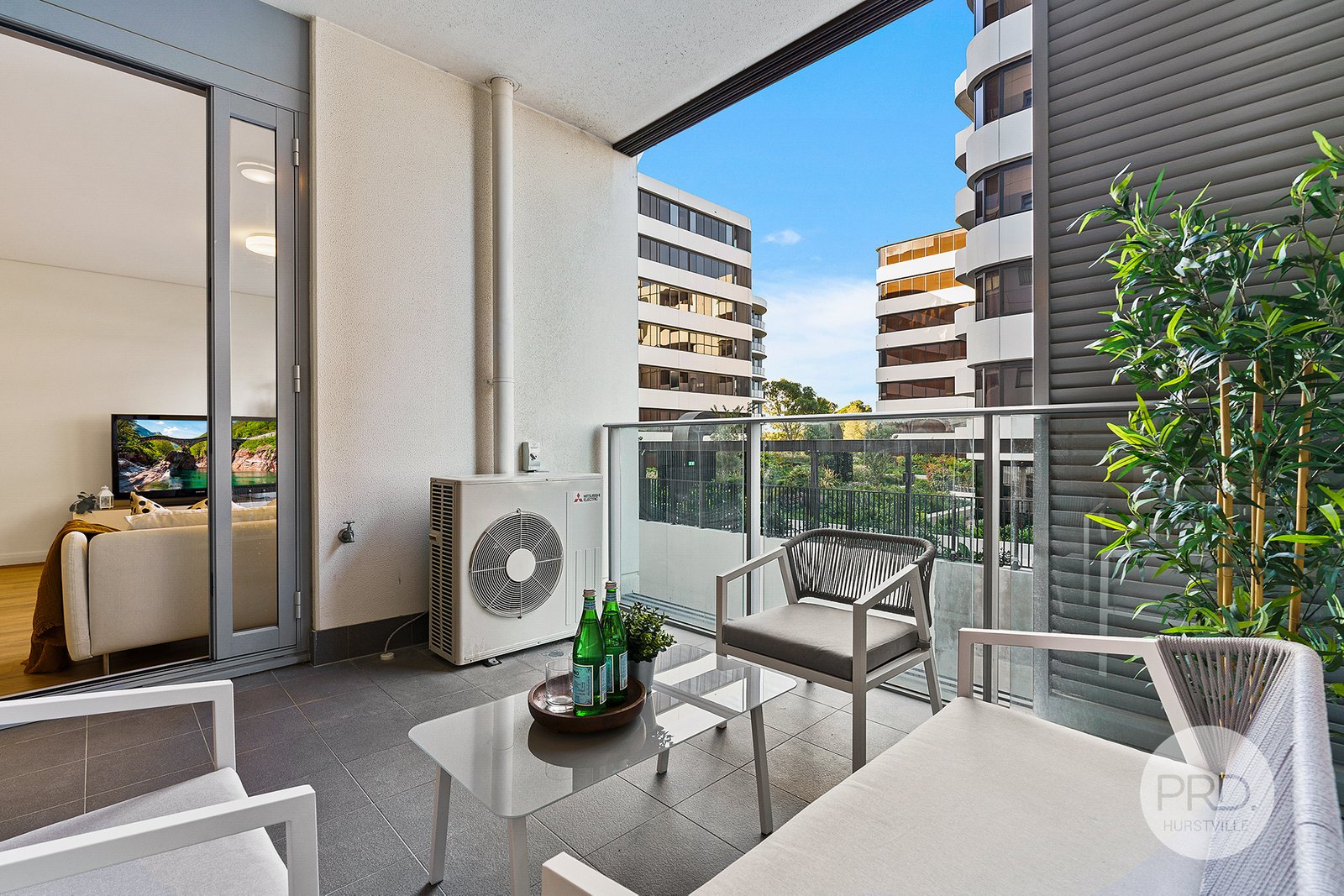 208/99 Forest Road HURSTVILLE 8