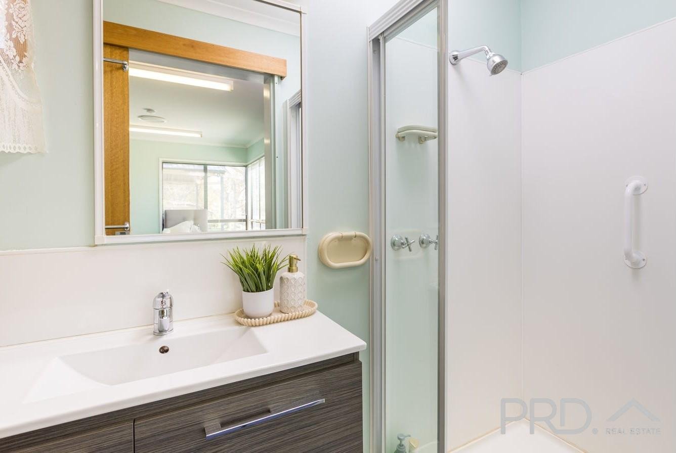 209 Adams Street WENTWORTH 16