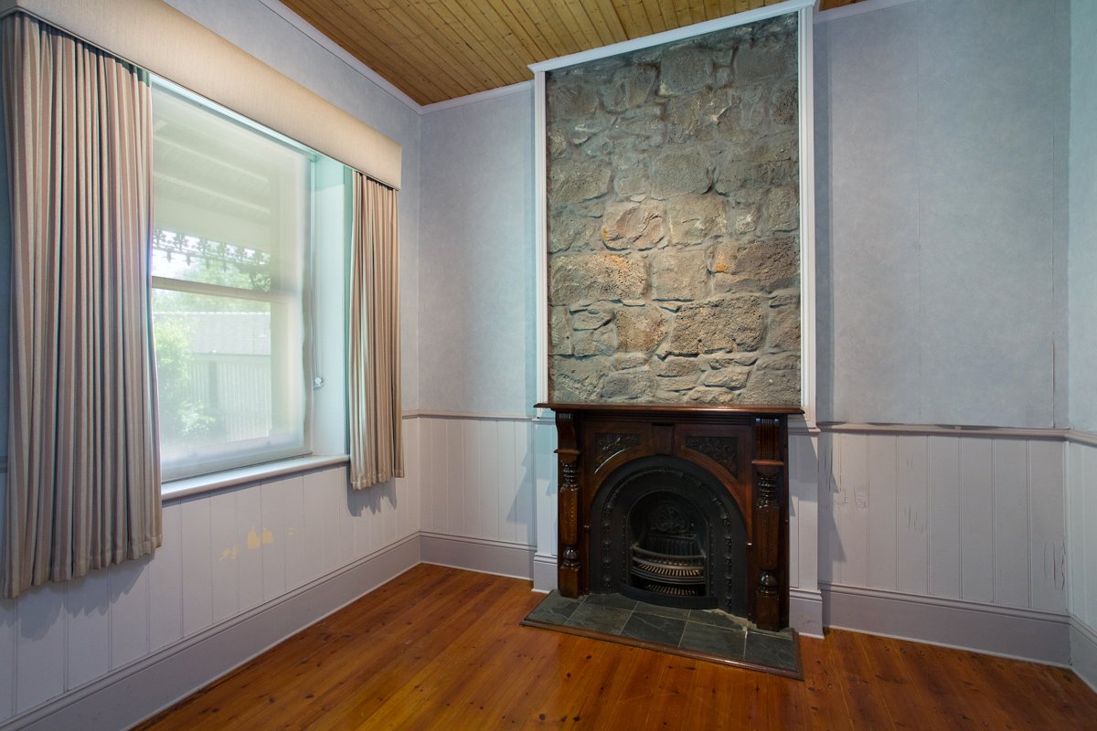 Gallery: 209 Dawson Street South