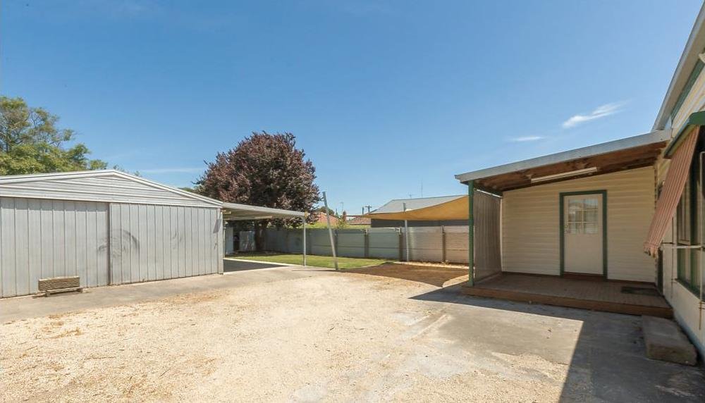 209 Dowling Street BALLARAT 9
