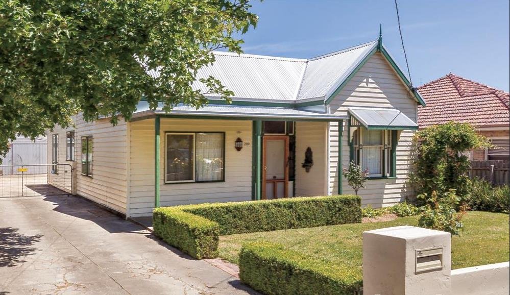 209 Dowling Street BALLARAT 10