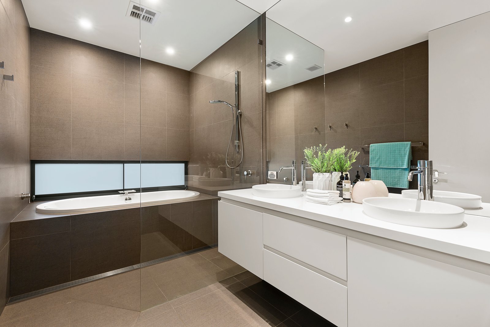 Real Estate and Property in 209 Highfield Road, Camberwell, VIC