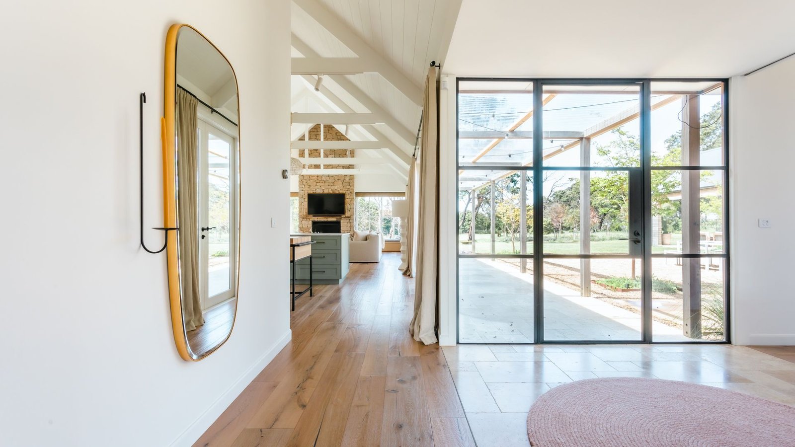 Gallery: 209 Keys Road