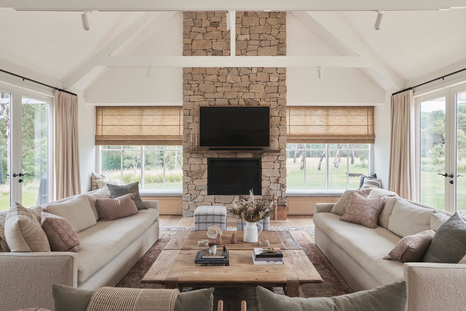 Gallery: 209 Keys Road