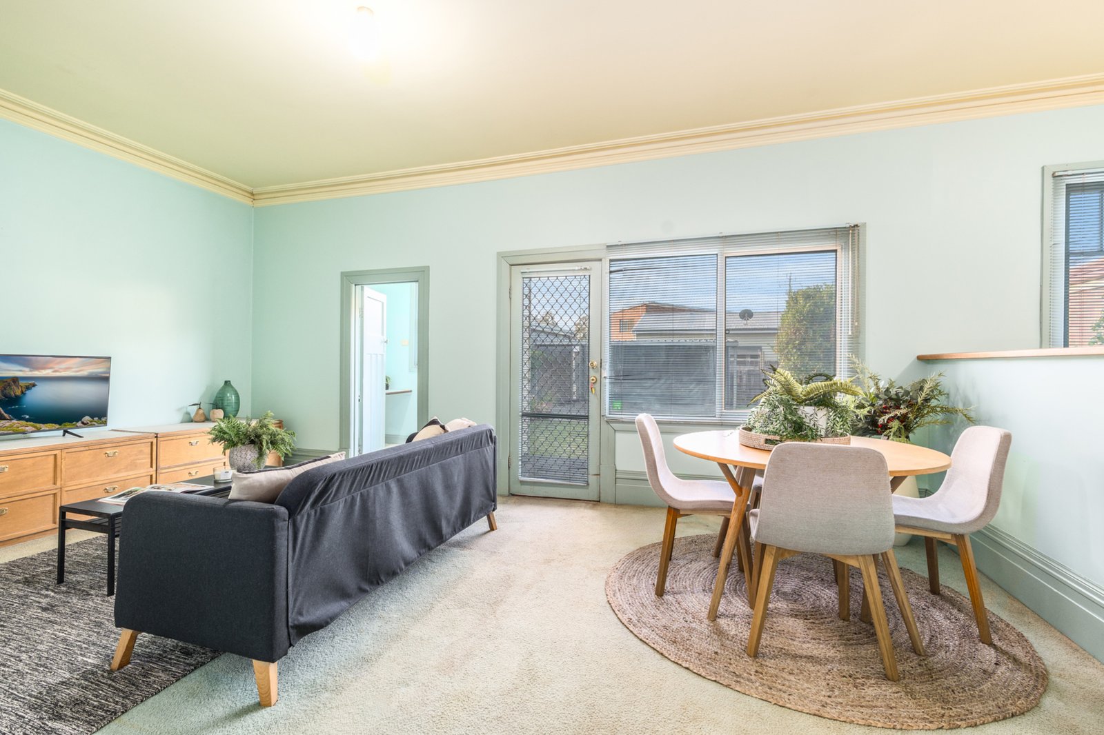 Gallery: 209 Mckillop Street