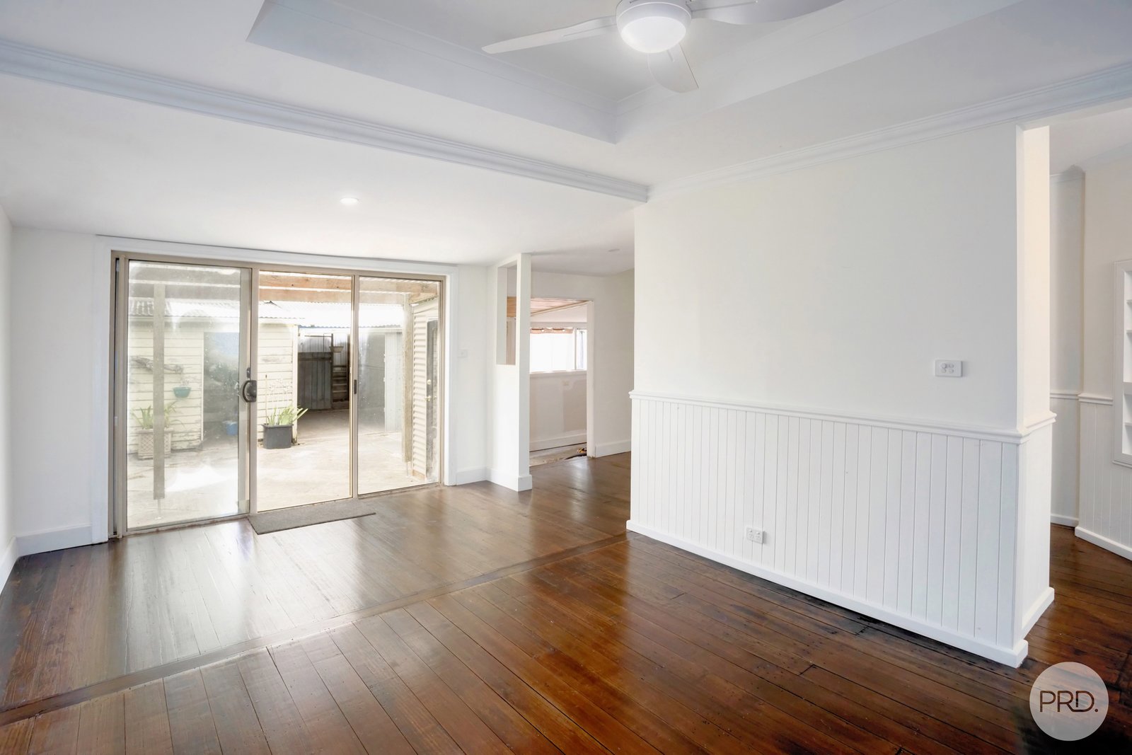 209 Rubicon Street SEBASTOPOL 3