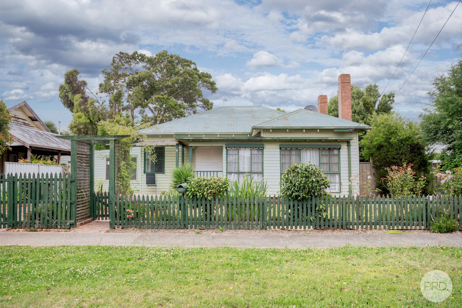 209 Rubicon Street SEBASTOPOL 11