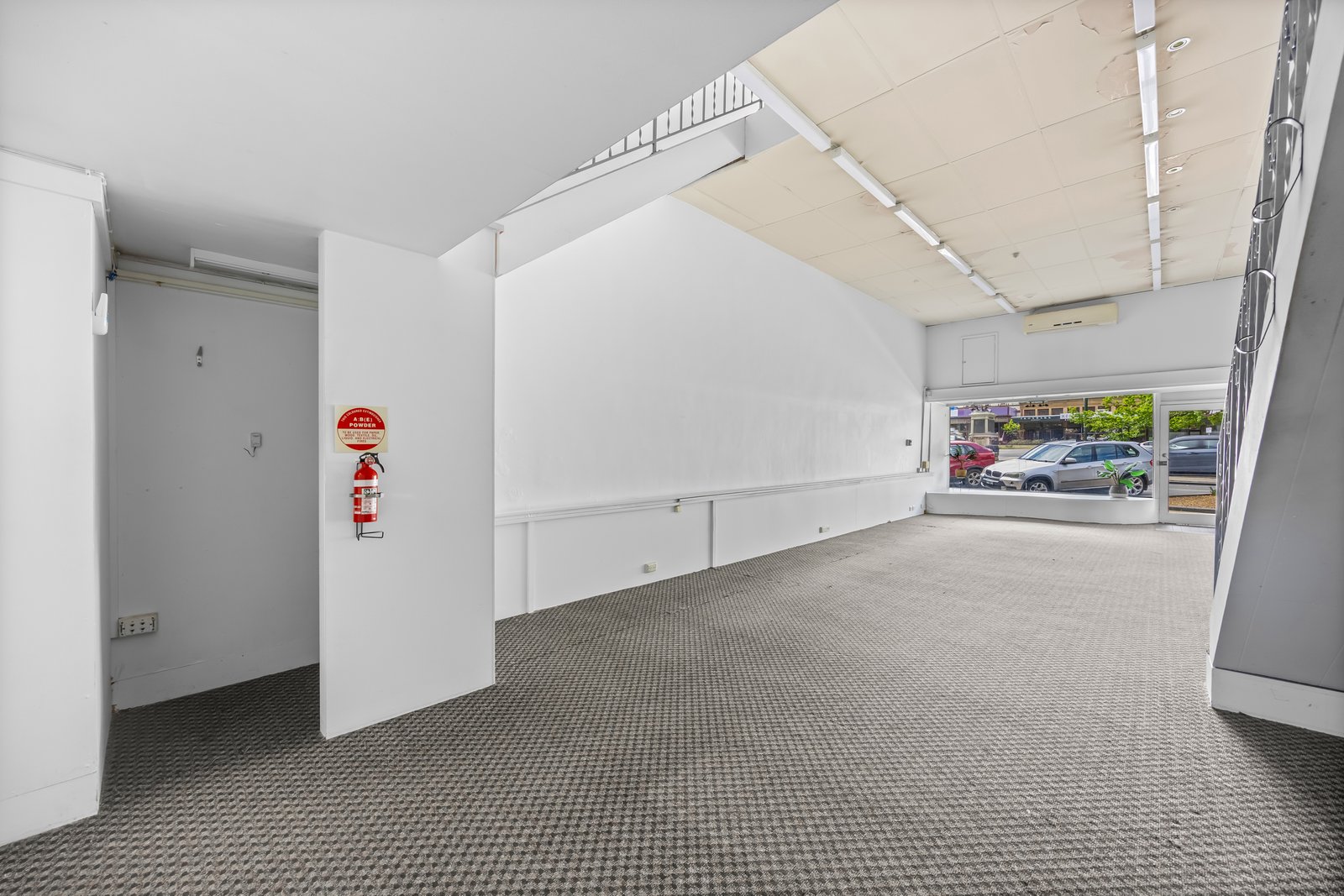Gallery: 209 Sturt Street