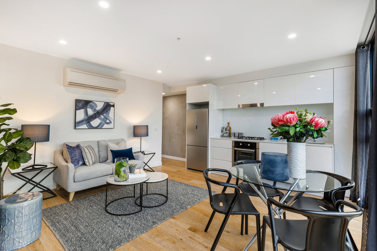 Gallery: 209/109 Mcleod Road