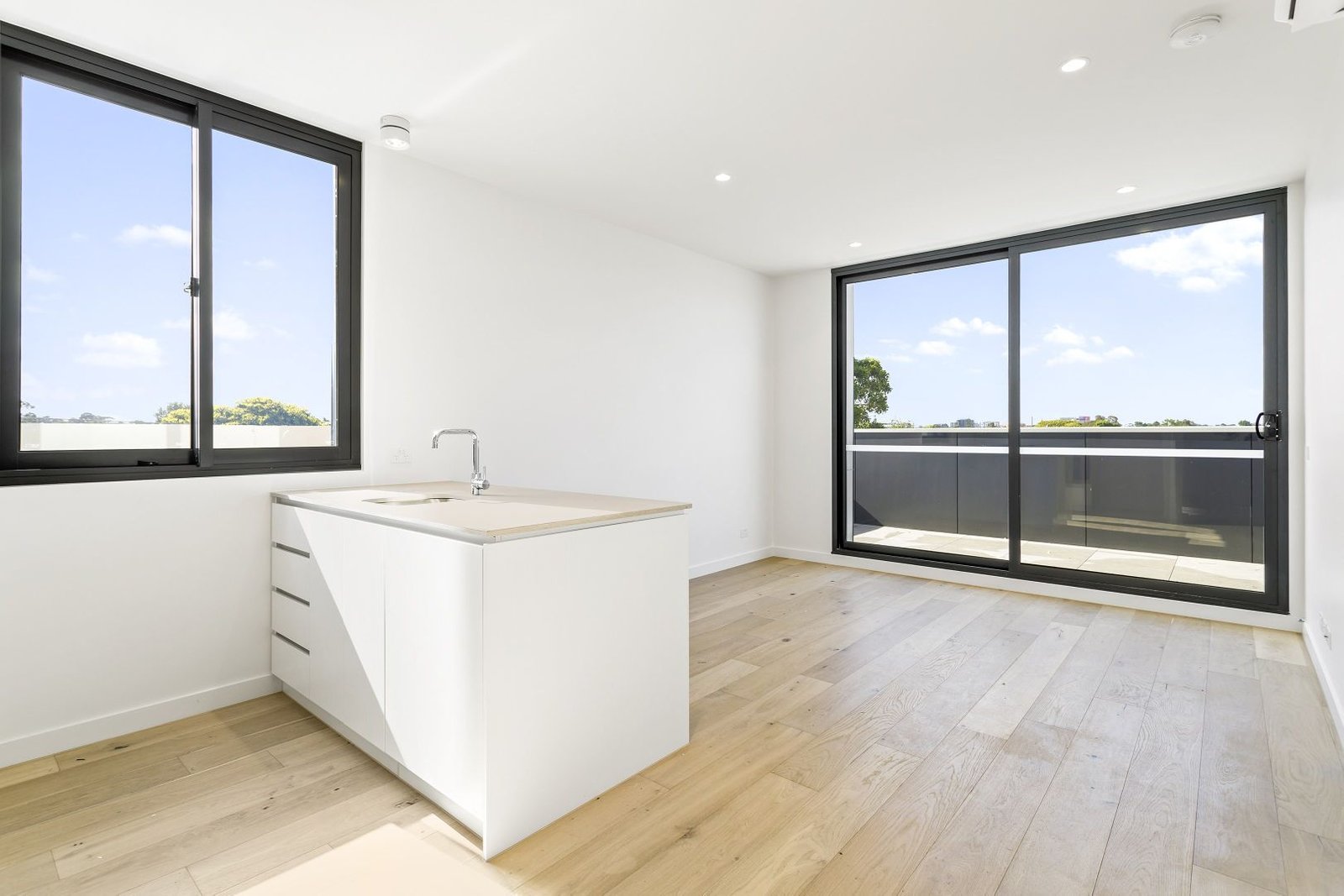 Real Estate and Property in 209/17 Loranne Street, Bentleigh, VIC