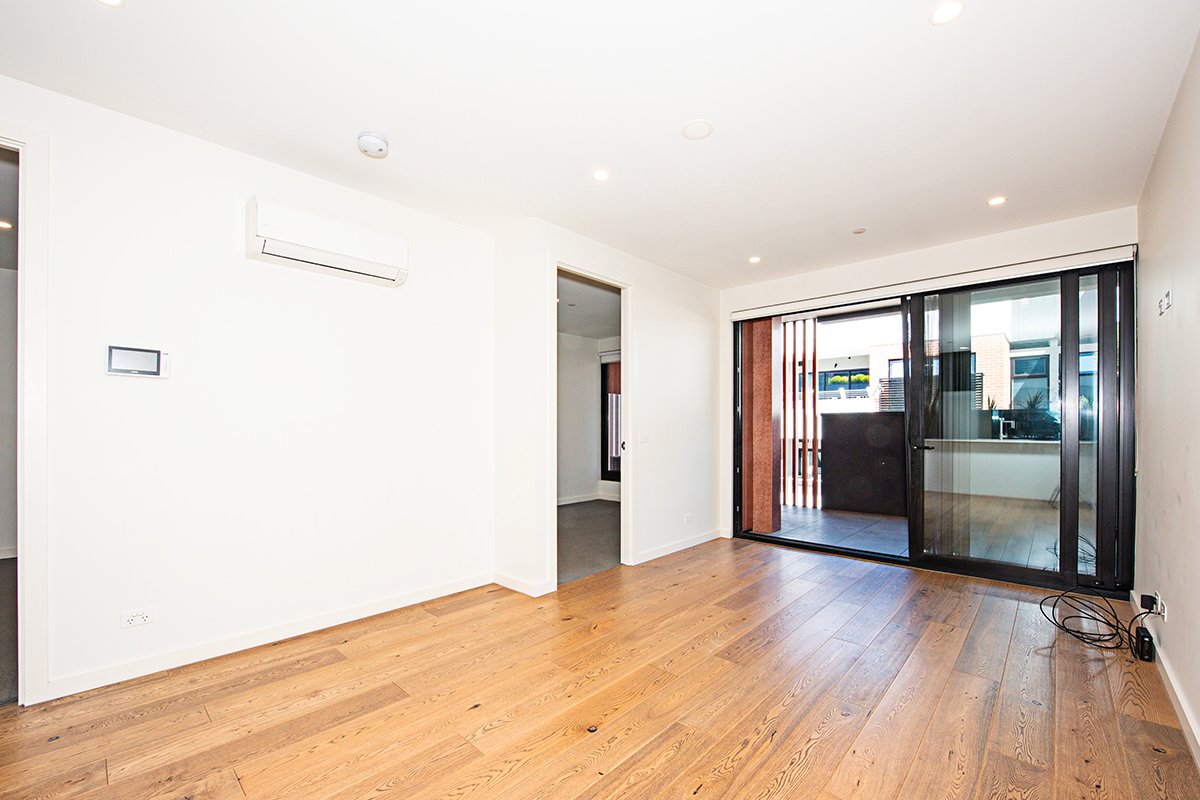 Gallery: 209/19 Hall Street