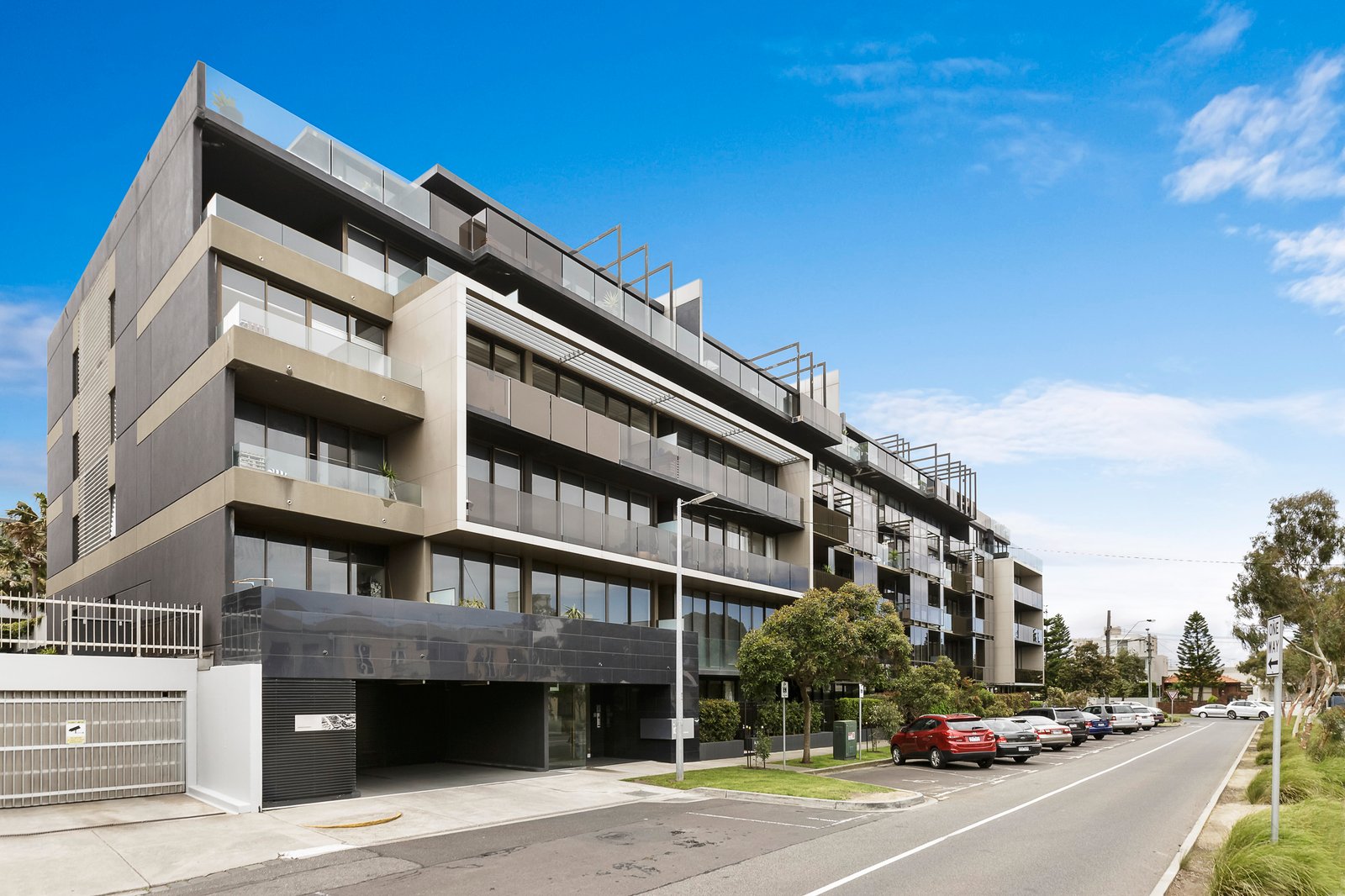 Gallery: 209/2 Rouse Street