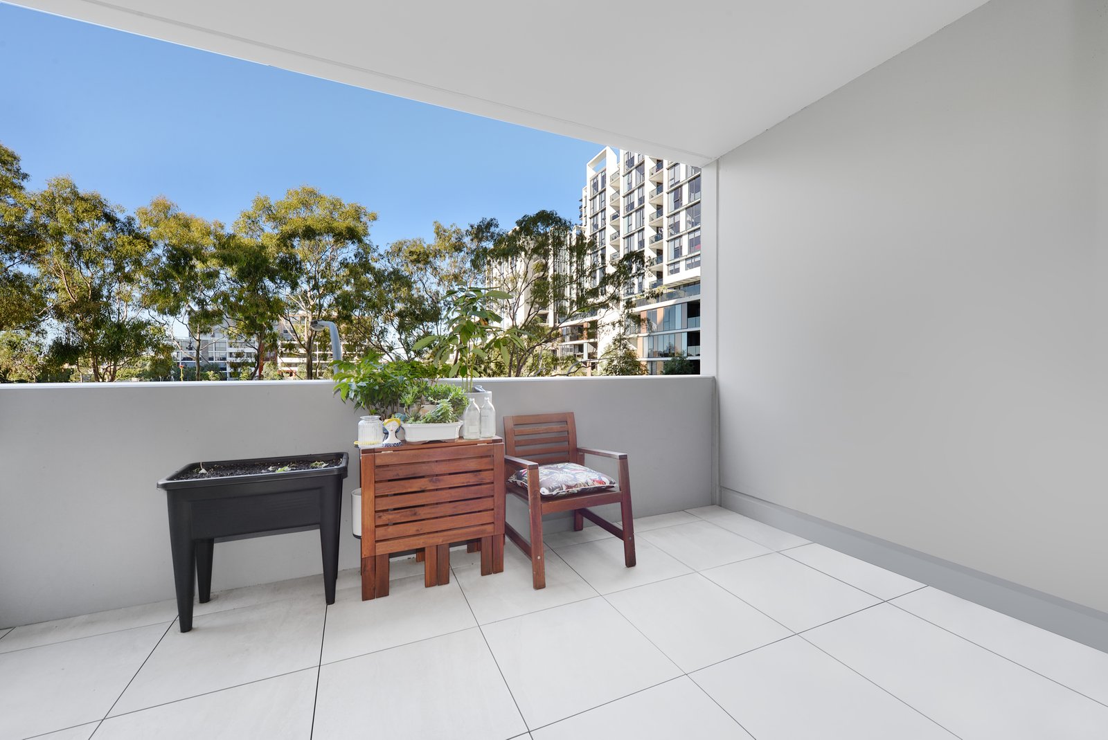 209/3 Finch Drive EASTGARDENS 8