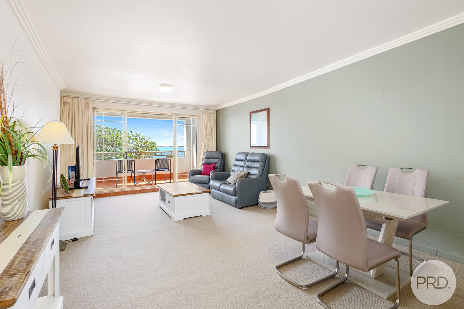 209/39 Shoal Bay Road SHOAL BAY 11