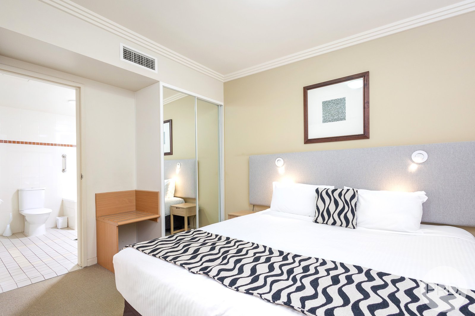 209/39 Shoal Bay Road SHOAL BAY 13