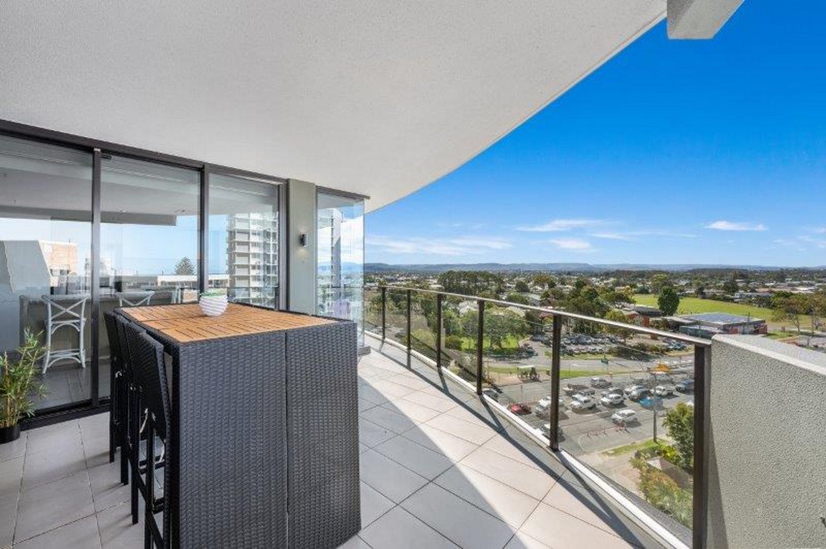 2094/2-14 The Esplanade Burleigh Heads 17