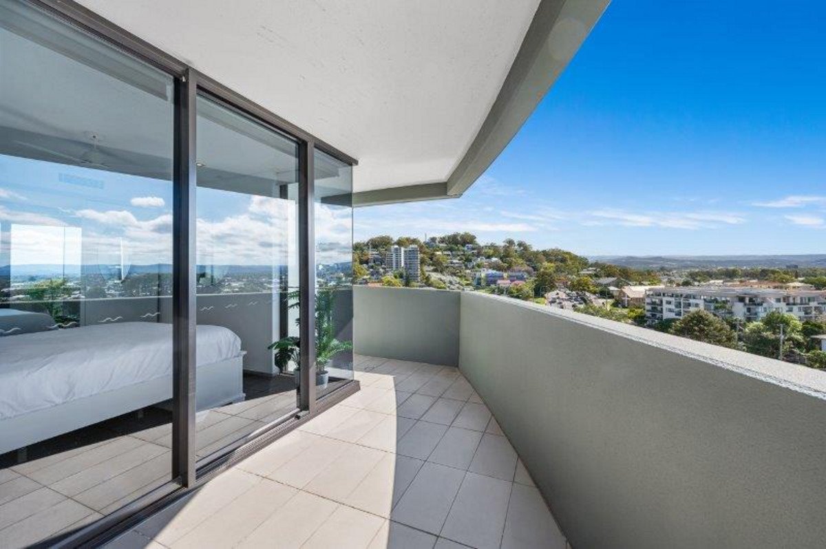 2094/2-14 The Esplanade Burleigh Heads 18