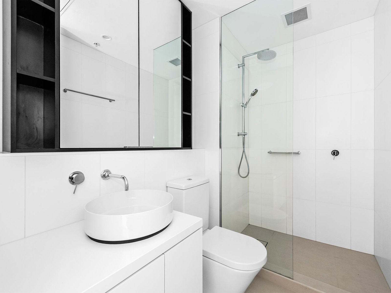 Gallery: 209/427 Hampton Street