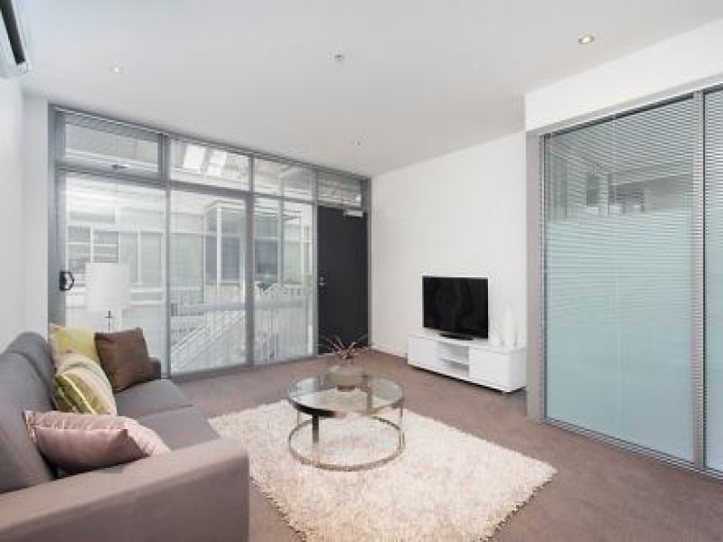 Gallery: 2.09F/91 Dow Street