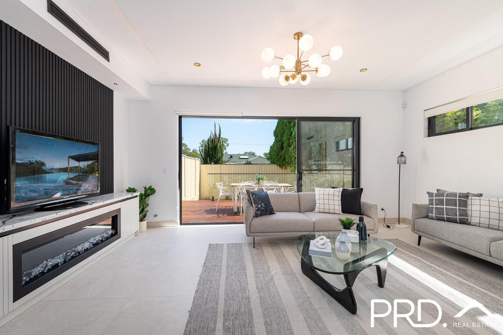 20a Cammarlie Street PANANIA 2