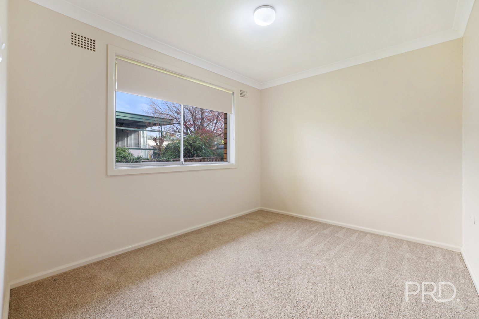 20a Churchill Street TAMWORTH 6