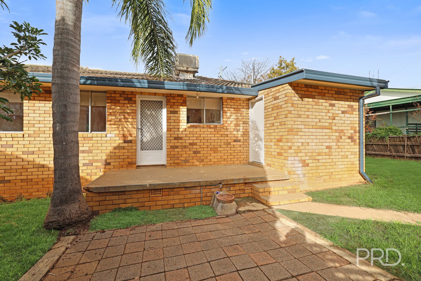 20a Churchill Street TAMWORTH 10
