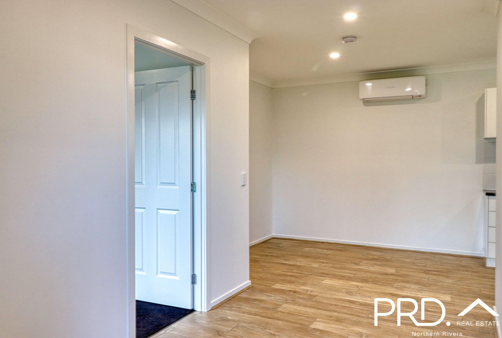 20a Convent Parade CASINO 5