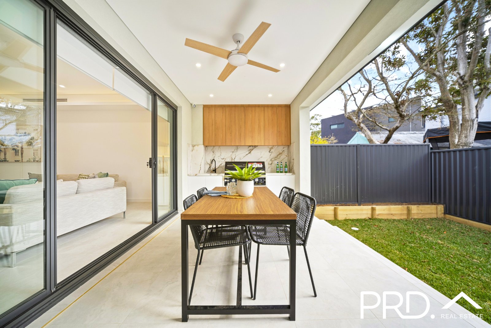 20a Donald Street PICNIC POINT 8